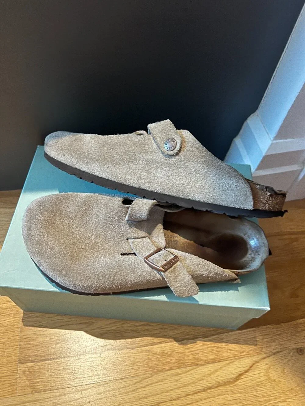 Birkenstock Bostons Taupe Mens Size 40 - Used